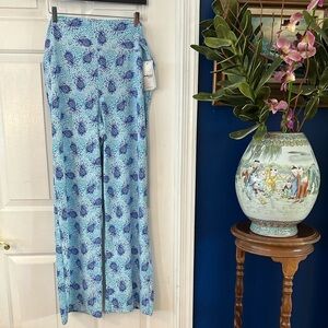NWT Southwind Apparel Nylon & Spandex Blue Pineapple Wide Leg Palazzo Pants